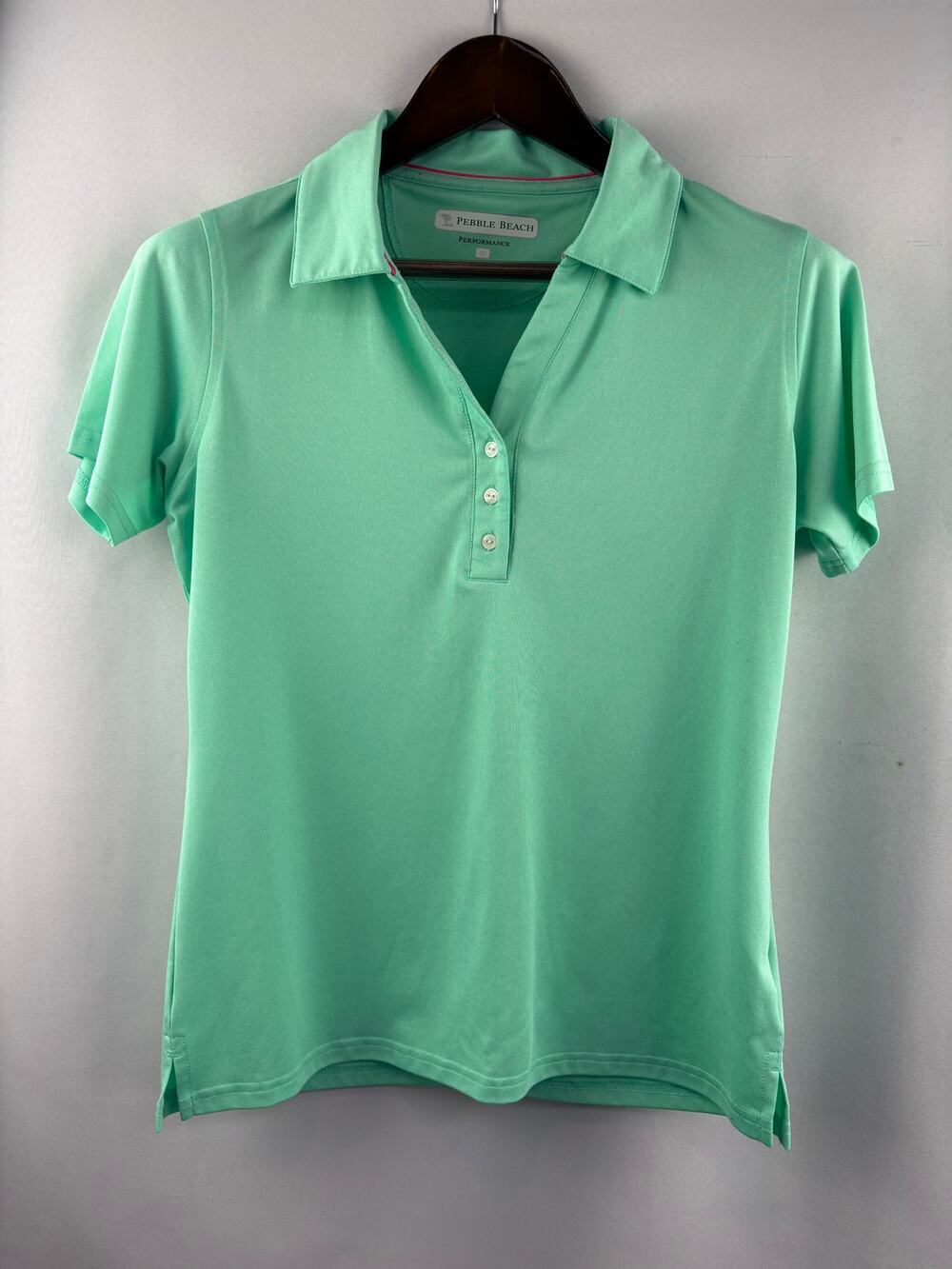 Womenโs Pebble Beach Medium Seafoam Green Sports Polo